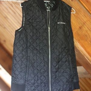 Women’s Columbia Vest. Omniheat. Size L. Good condition